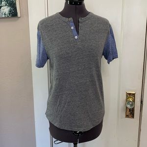 Blue and gray quarter button up T-shirt